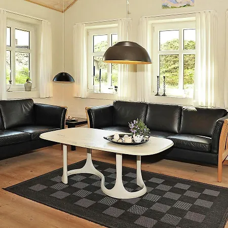 Three-bedroom Holiday In Henne 16
