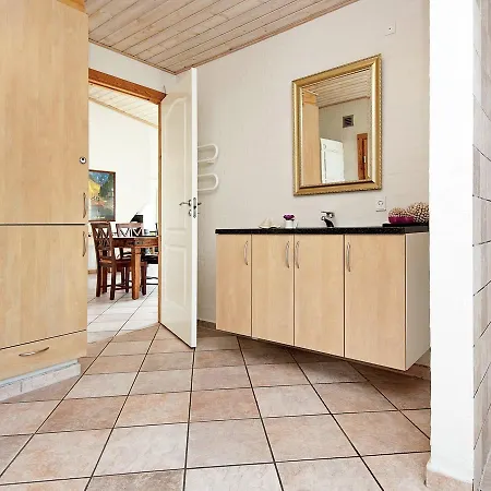 Three-bedroom Holiday In Henne 16 Casa de Férias